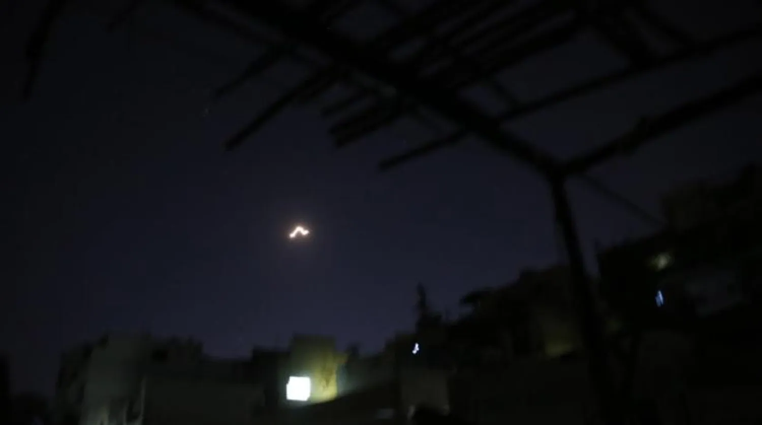 Suriye’ye ait hava savunma sistemleri İsrail füzeleriyle karşı karşıya (EPA)