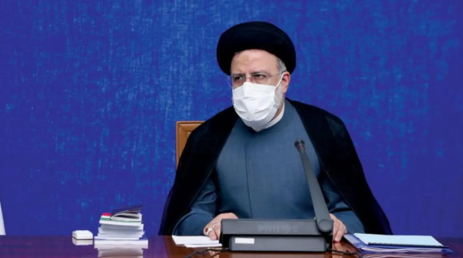 İran Cumhurbaşkanı İbrahim Reisi dün Tahran'da hükümetinin ekonomi kurmaylarıyla bir toplantıya katıldı (İran Cumhurbaşkanlığı)