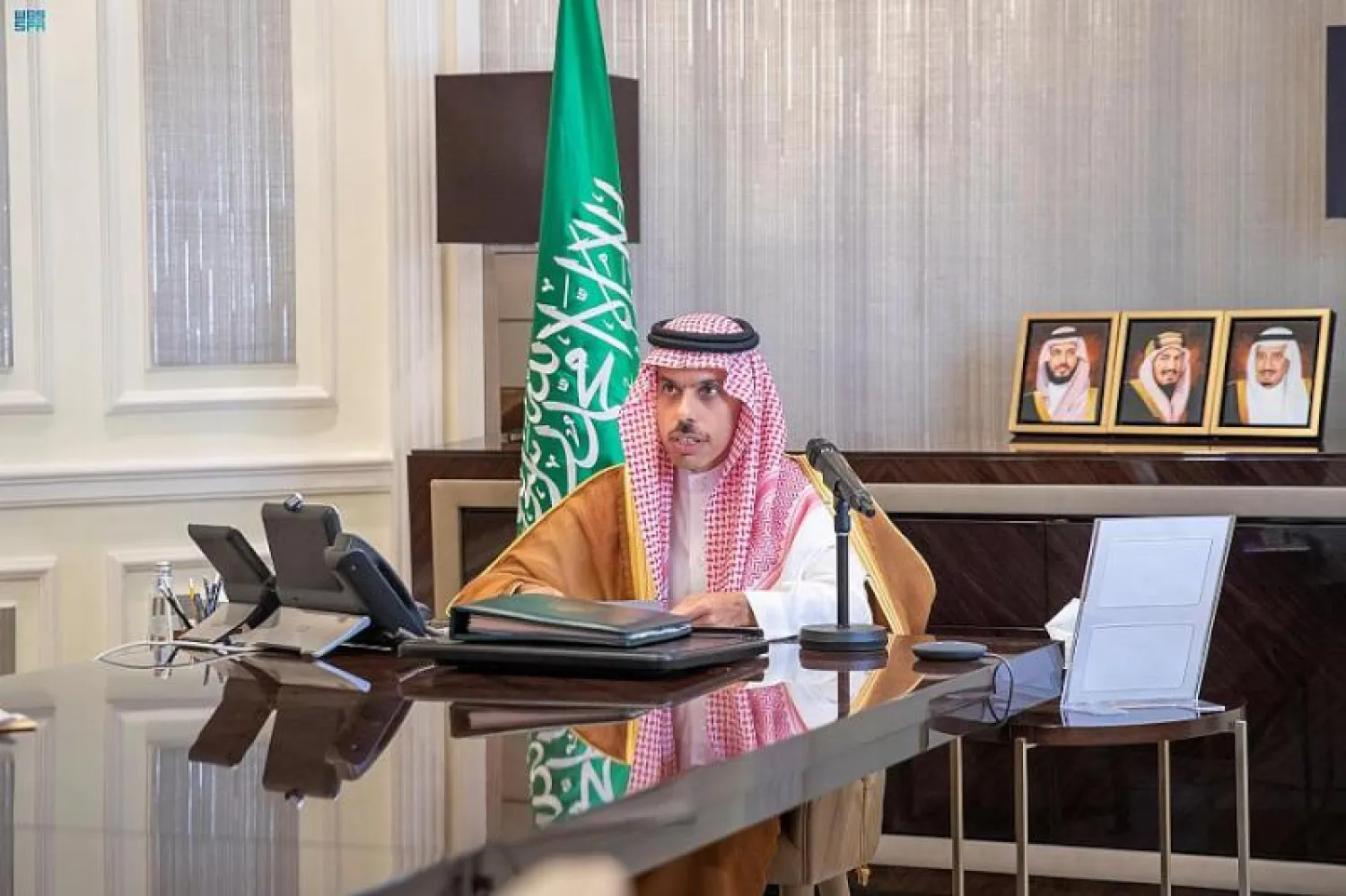 الأمير فيصل بن فرحان وزير الخارجية السعودي خلال الاجتماع الوزاري حول أفغانستان (واس)