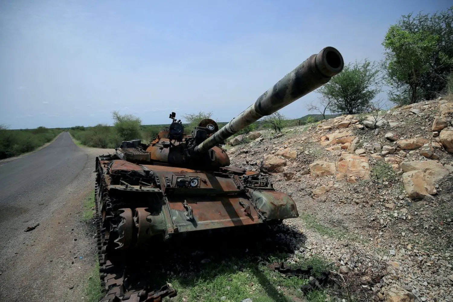 A tank damaged during the fighting between Ethiopia's National Defense Force (ENDF) and Tigray Special Forces stands on the outskirts of Humera town in Ethiopia July 1, 2021. REUTERS/Stringer
