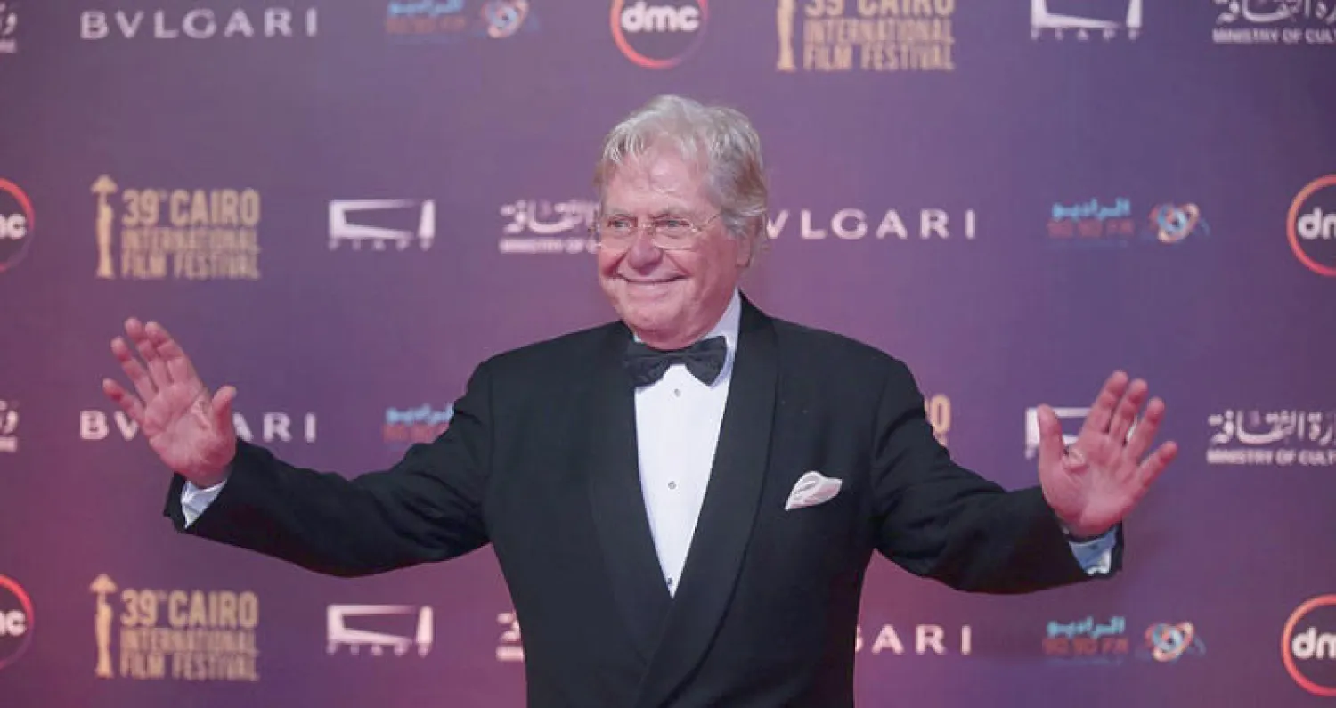 الفنان المصري حسين فهمي (الشرق الأوسط)