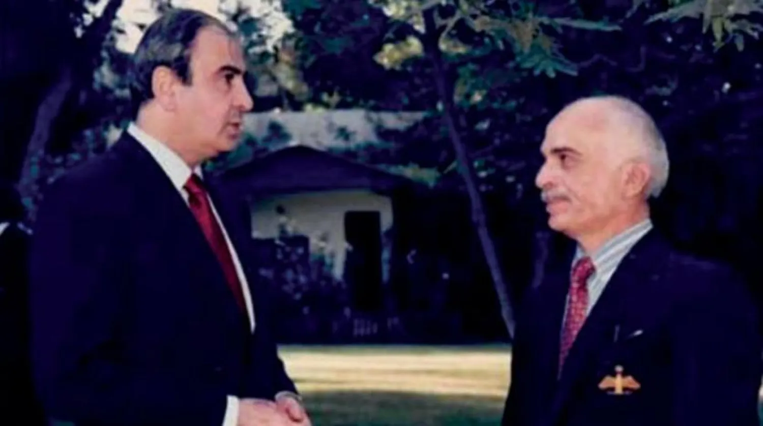 شاہ حسین اور طاہر المصری کو 1991 میں پرنس حسن پیلس کے باغ میں دیکھا جا سکتا ہے