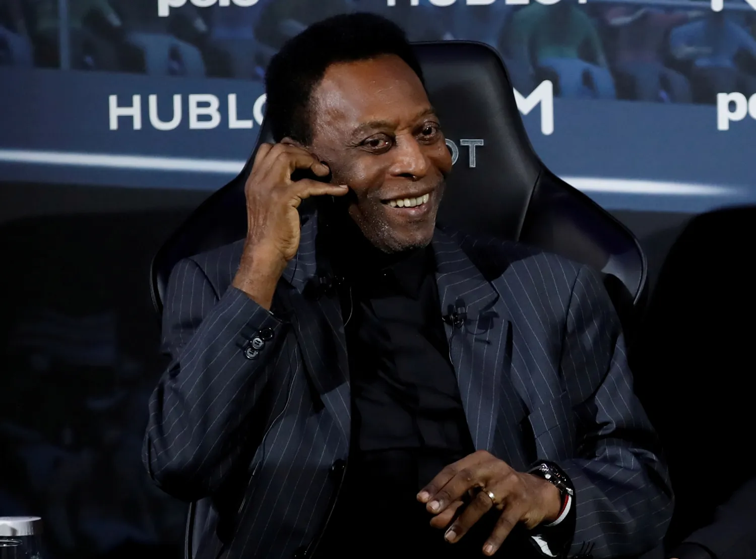 Brazilian soccer legend Pele is seen in Paris, April 2, 2019. REUTERS/Christian Hartmann/File Photo

