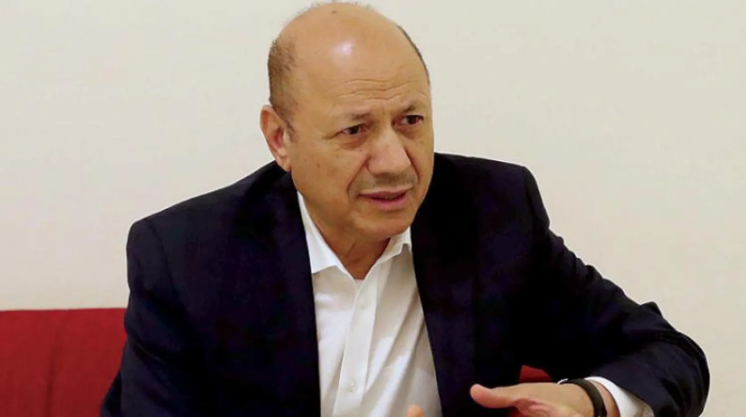 الدكتور رشاد العليمي مستشار الرئيس اليمني (الشرق الأوسط)