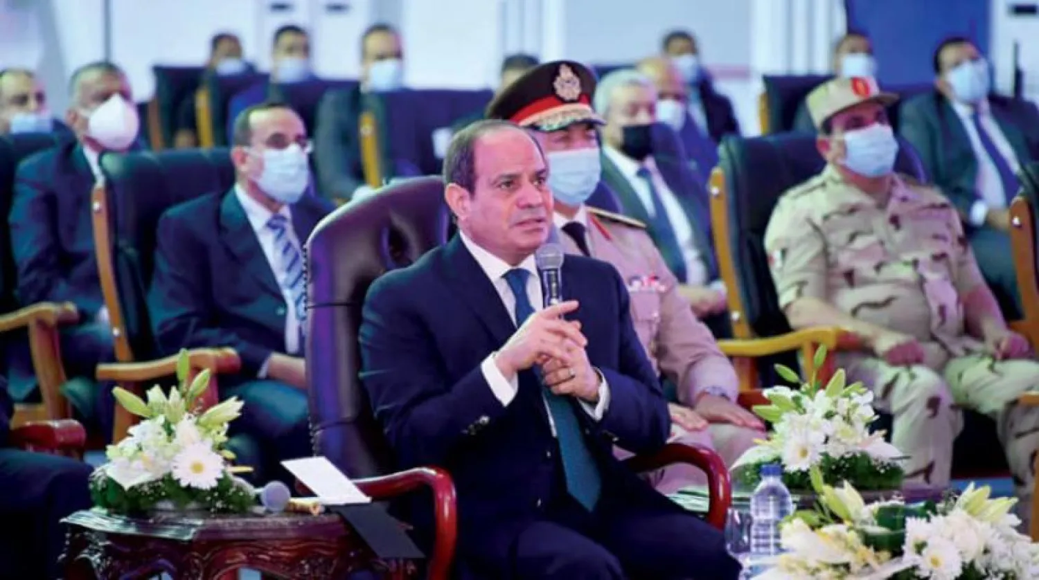 Sisi, orduyu Sina Yarımadası'nda faaliyet gösteren şirketlerin güvenliğini sağlamaya çağırdı (Mısır Cumhurbaşkanlığı)