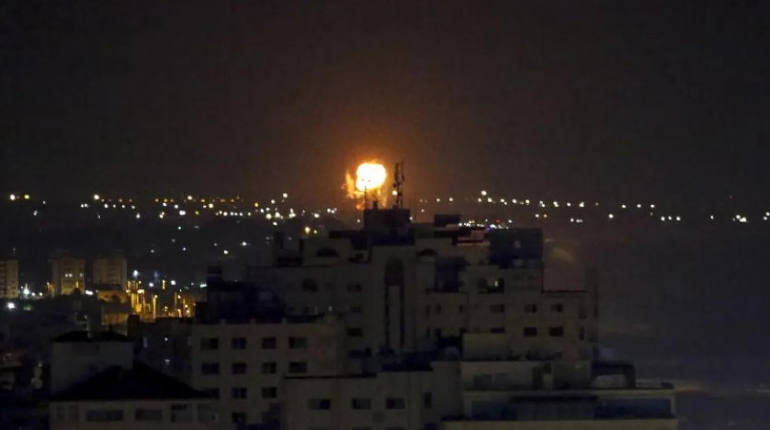 Gazze Şeridi’nin güneyine düzenlenen hava saldırısı sonucu yükselen duman (EPA-Arşiv)