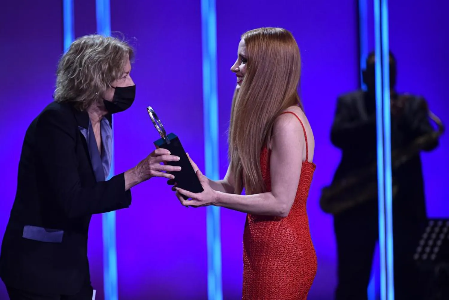 US actress Jessica Chastain receives an ex-aequo Donostia Shell award at the 69th San Sebastian Film Festival, in San Sebastian, northern Spain, Saturday Sept. 25, 2021. (AP)