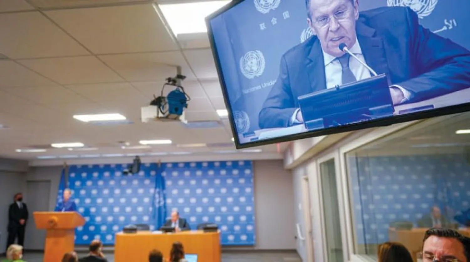 Rusya Dışişleri Bakanı Sergey Lavrov, cumartesi günü New York’ta yapılan basın toplantısında konuşurken (AP)