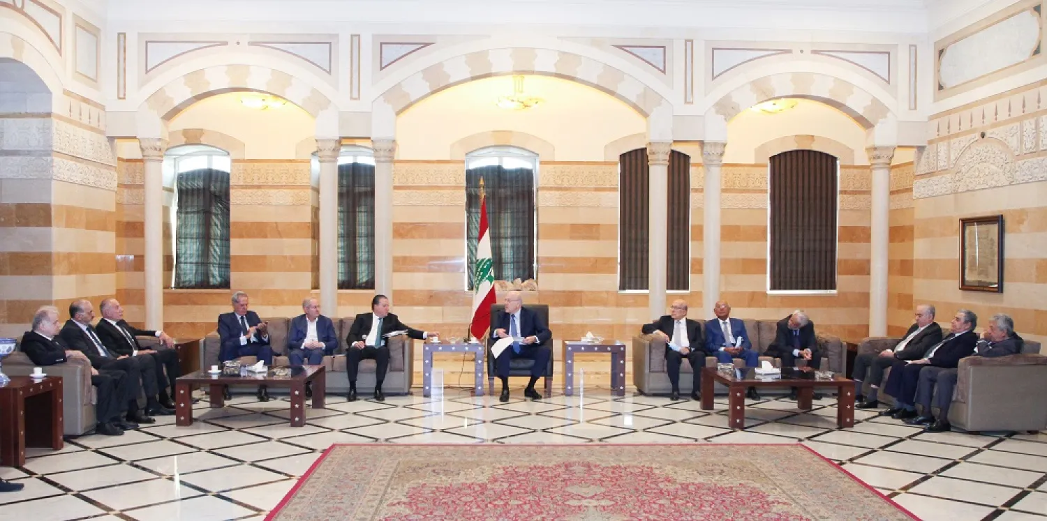 Prime Minister Najib Mikati chairs a meeting with economic officials on Monday. (Dalati & Nohra)