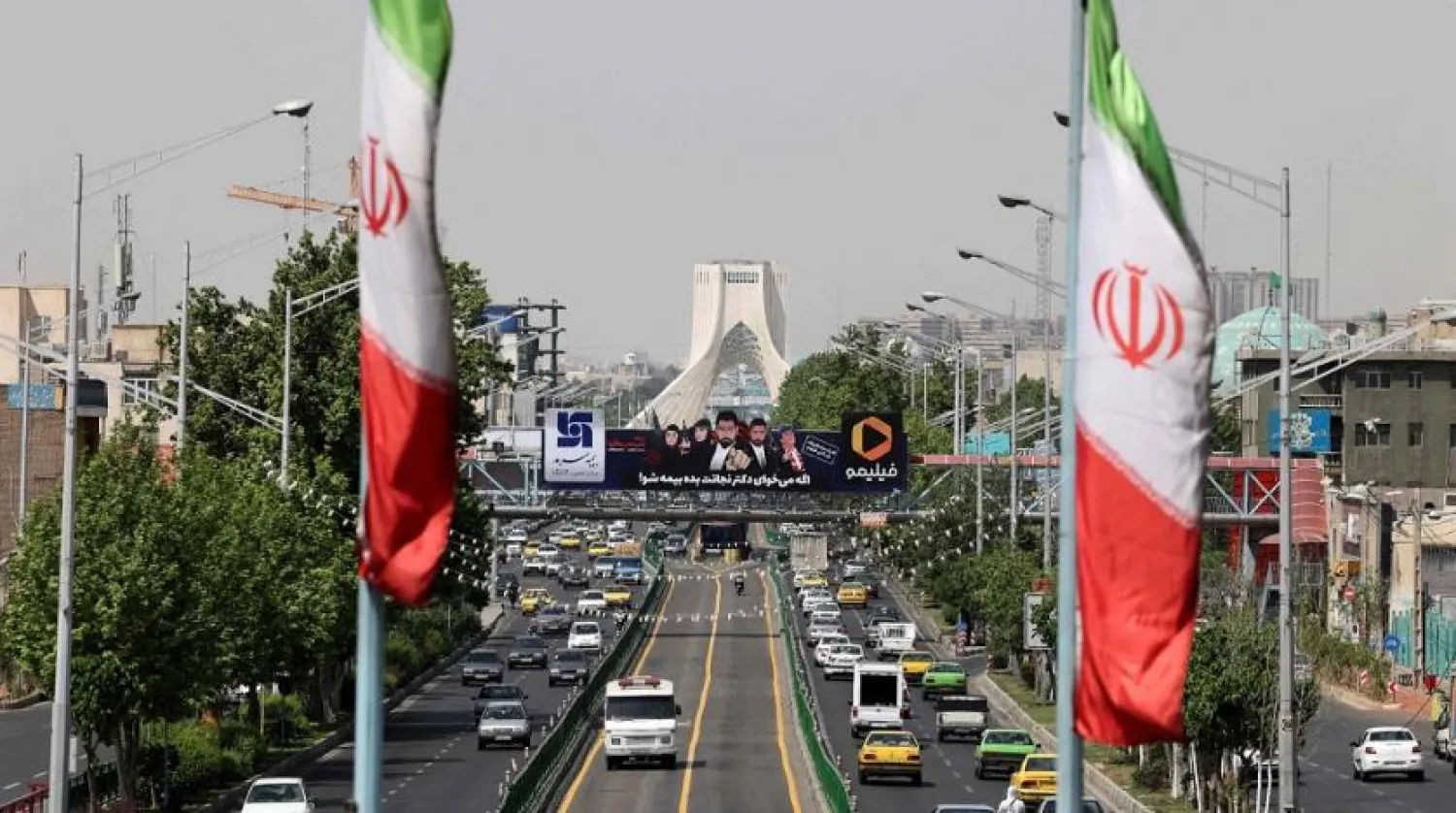 A view shows traffic on Azadi street in Iran's capital Tehran, April 20, 2021. (AFP)
