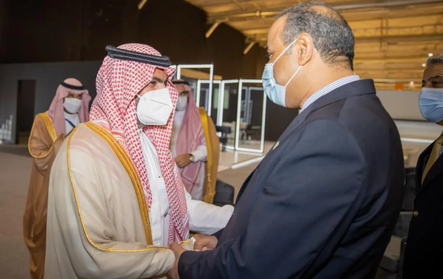 جانب من لقاء وزير الثقافة السعودي الأمير بدر بن عبد الله بنظيره العراقي الدكتور حسن ناظم (واس)