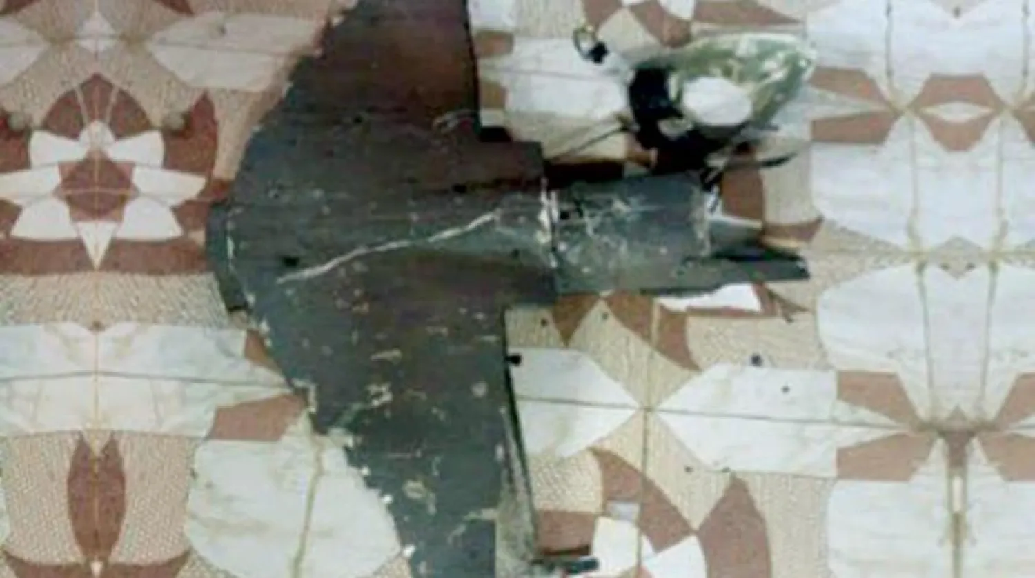 Debris from the Houthi drone after it was destroyed (Asharq Al-Awsat)