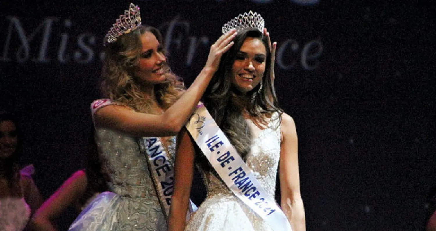 التاج التمهيدي للتاج الأهم