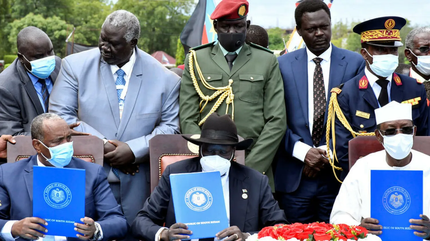 Sudan's Sovereign Council Chief General Abdel Fattah al-Burhan, South Sudan's President Salva Kiir, and Chad President Idriss Deby attend the signing of peace agreement between the Sudan's transitional government and Sudanese revolutionary movements to end decades-old conflict, in Juba, South Sudan October 3, 2020. REUTERS - JOK SOLOMUN
