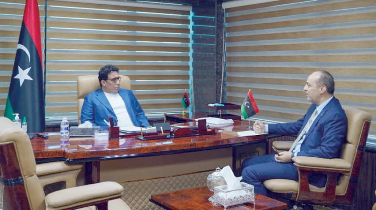 محمد المنفي رئيس المجلس الرئاسي الليبي يلتقي رئيس مصلحة الأحوال المدنية محمد بالتمر (المجلس الرئاسي)
