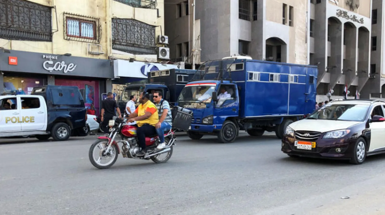 اتهم الأمن المصري تنظيم «الإخوان» بنشر «أكاذيب» حول أوضاع السجون في مصر (رويترز)