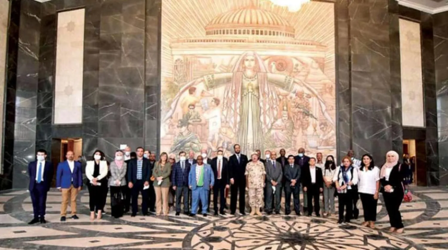 A number of foreign ambassadors and diplomats working in Egypt during their visit to the new administrative capital of the country (Egyptian Foreign Ministry) 
