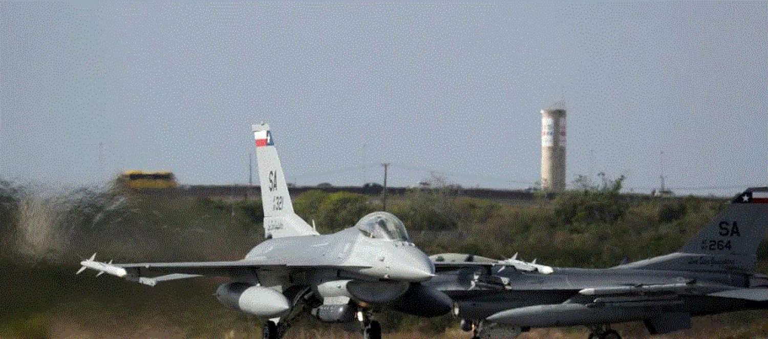 A US Air Force F-16 jet fighter takes off from an airbase during CRUZEX, a multinational air exercise hosted by the Brazilian Air Force, in Natal, Brazil November 21, 2018. REUTERS/Paulo Whitaker

