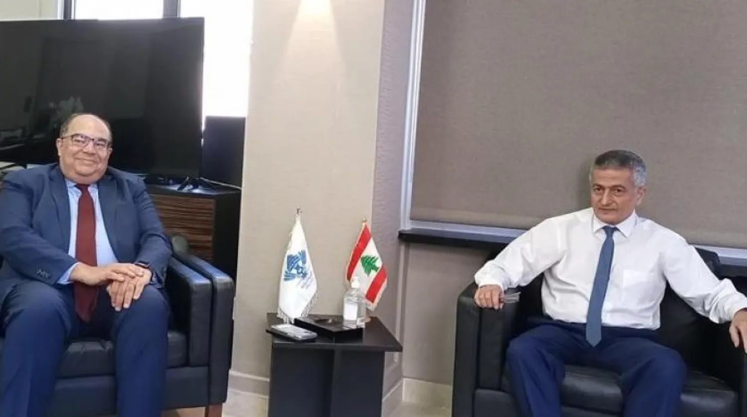 IMF İcra Direktörü Mahmud Muhyiddin ve Maliye Bakanı Yusuf el-Halil (NNA)