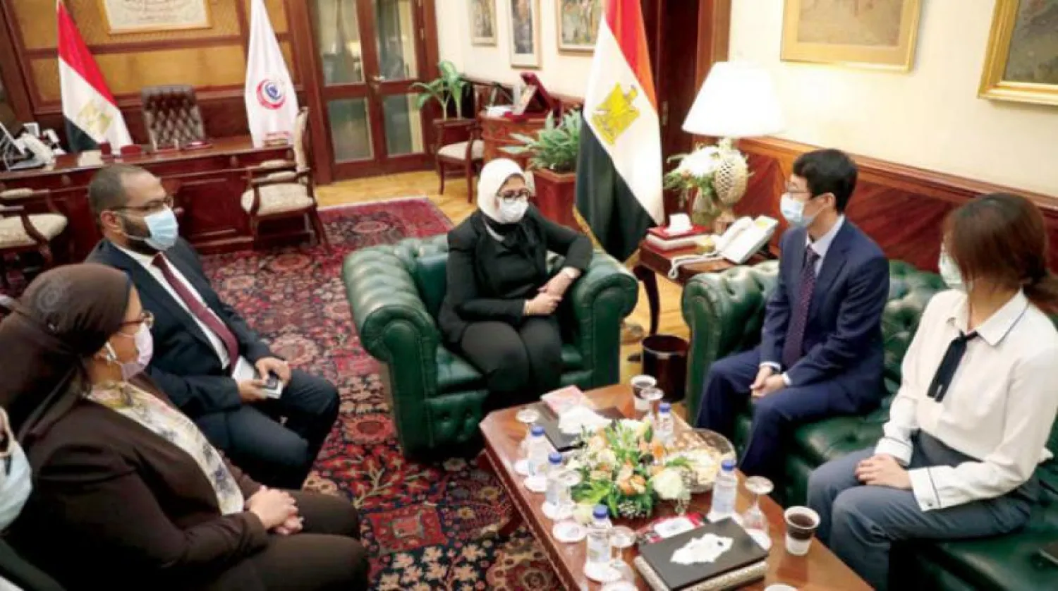 Health Minister Hala al-Zayed receives Vice President-Research & Development for Sinovac Biotech Gao Qiang (Health Ministry spokesman’s official Facebook page)