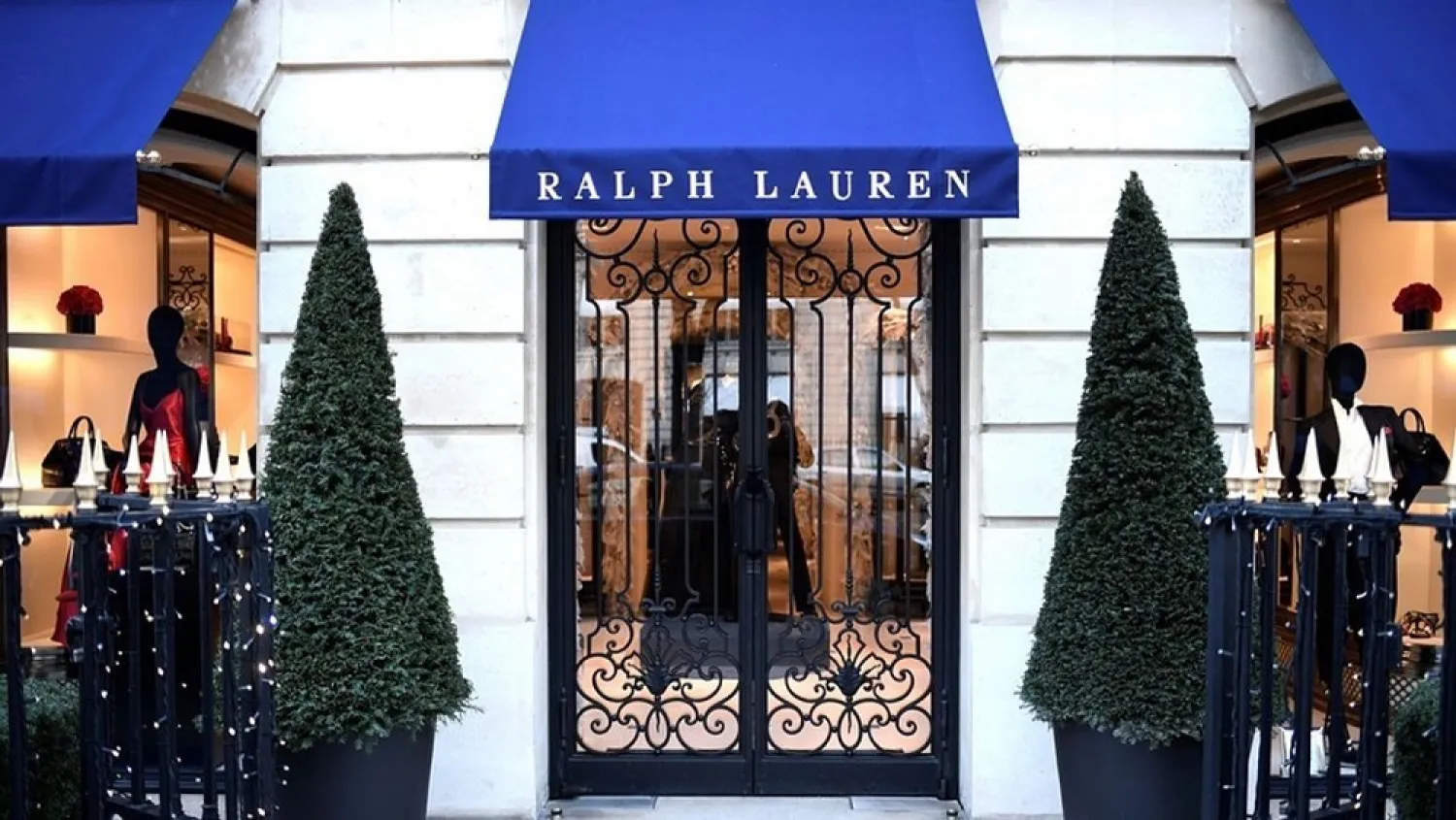 A Ralph Lauren shop on the Avenue Montaigne in Paris. (Getty Images)