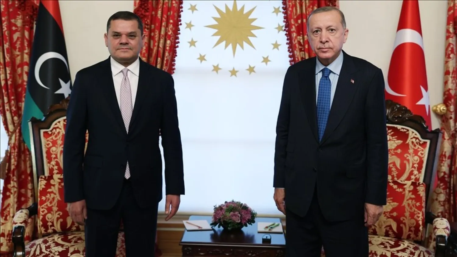 Turkish President Recep Tayyip Erdogan (R) meets Abdul Hamid Dbeibah (L), Prime Minister of Libya in Istanbul, Turkey on November 5, 2021. (Murat Kula - Anadolu Agency) 