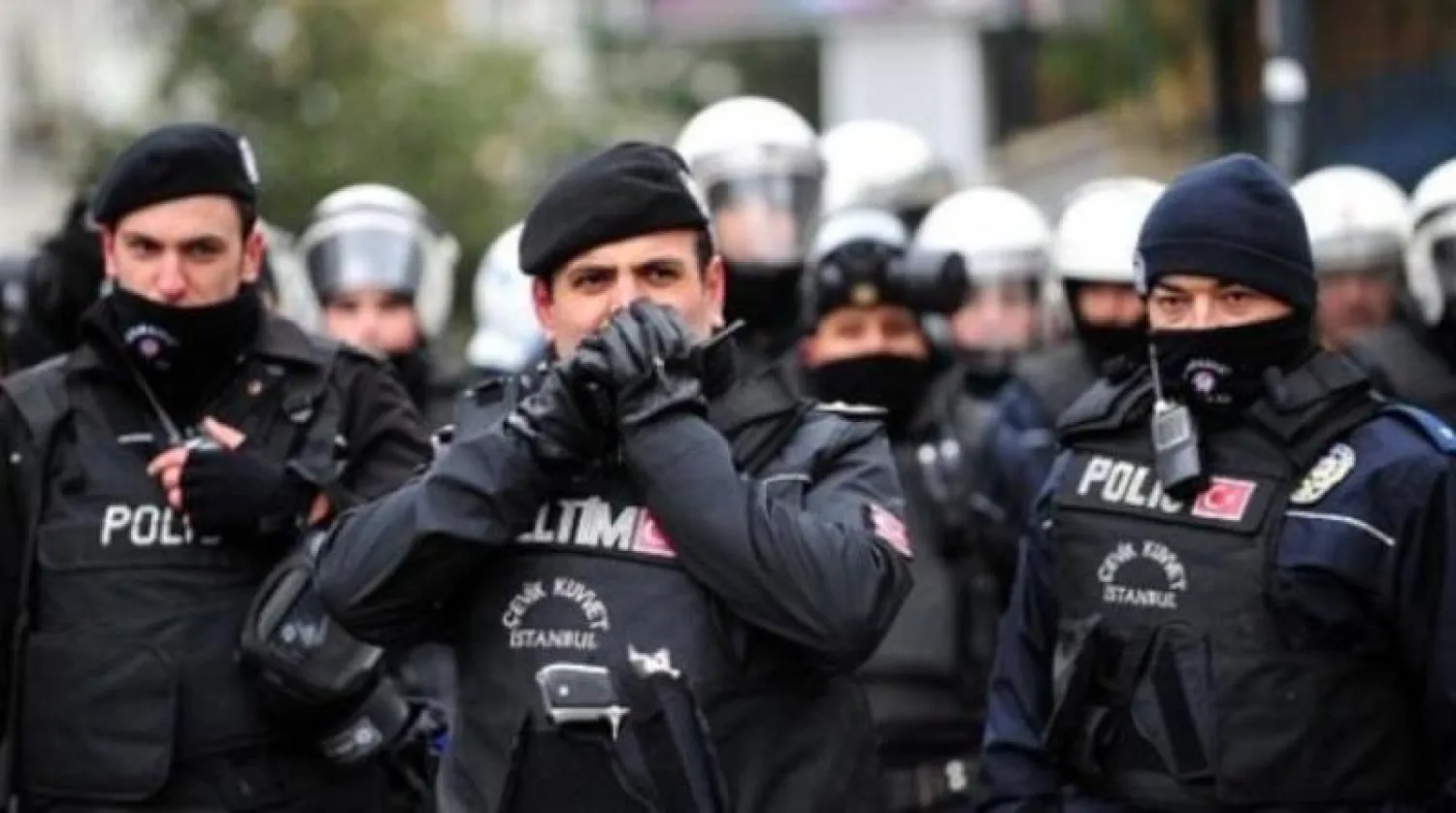 عناصر من الشرطة التركية (أرشيفية - رويترز)