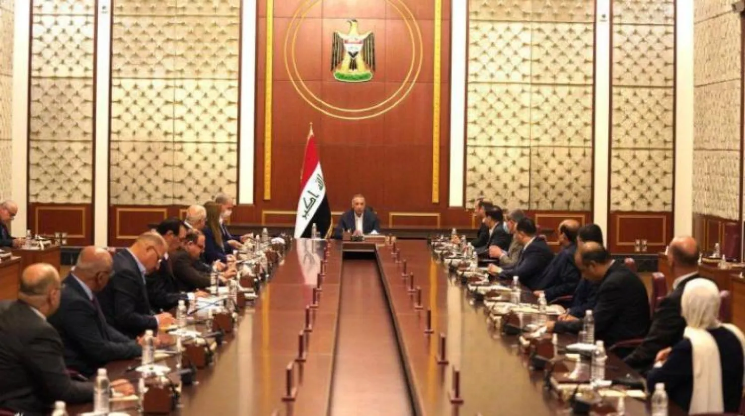 Irak’taki Bakanlar Kurulunun Mustafa el-Kazımi başkanlığındaki olağanüstü oturumu (INA)