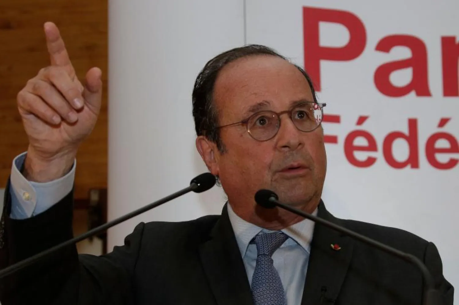 الرئيس الفرنسي السابق فرنسوا هولاند (أ.ف.ب)