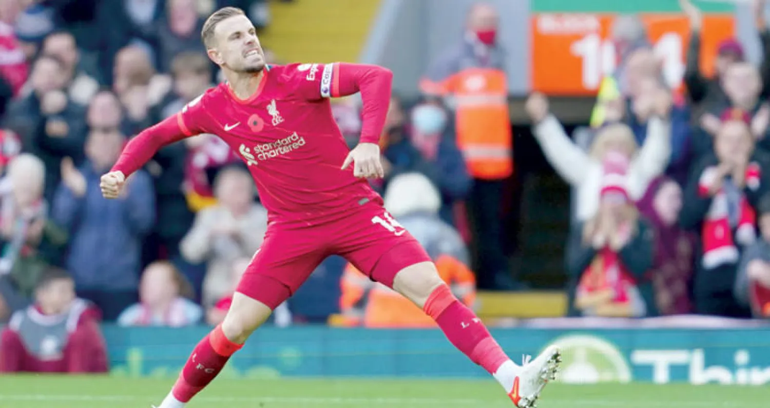 هندرسون ركيزة خط وسط ليفربول التي لا يستغني عنها المدرب كلوب (أ.ب)