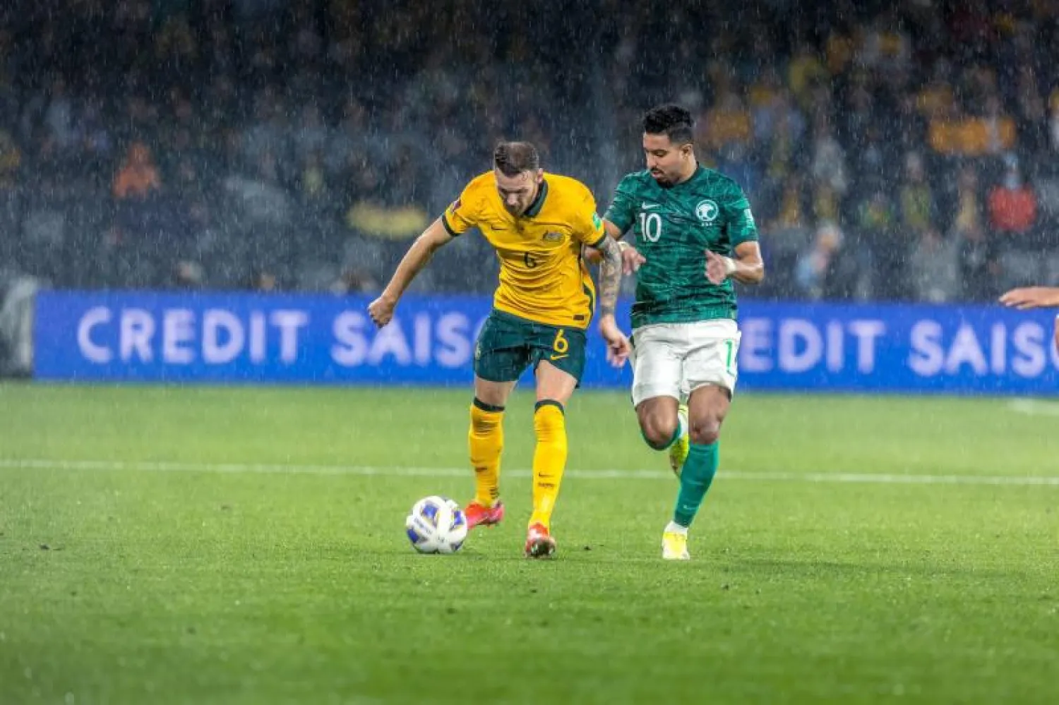 سالم الدوسري خلال مباراة أستراليا (الشرق الأوسط)