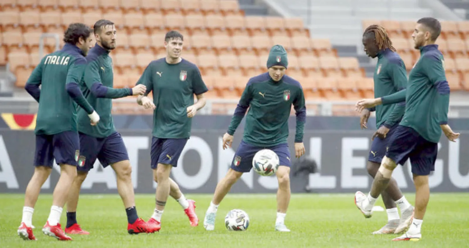 المنتخب الإيطالي يتطلع لتعويض انتكاسته في النسخة الأخيرة والتأهل إلى نهائيات 2022 (إ.ب.أ)