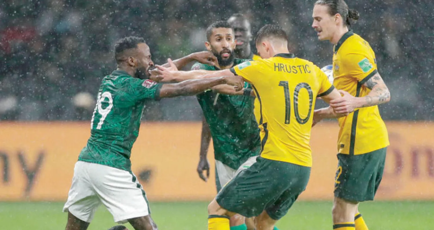 المولد في مشادة مع الأسترالي أجدين هروستيك (أ.ب)