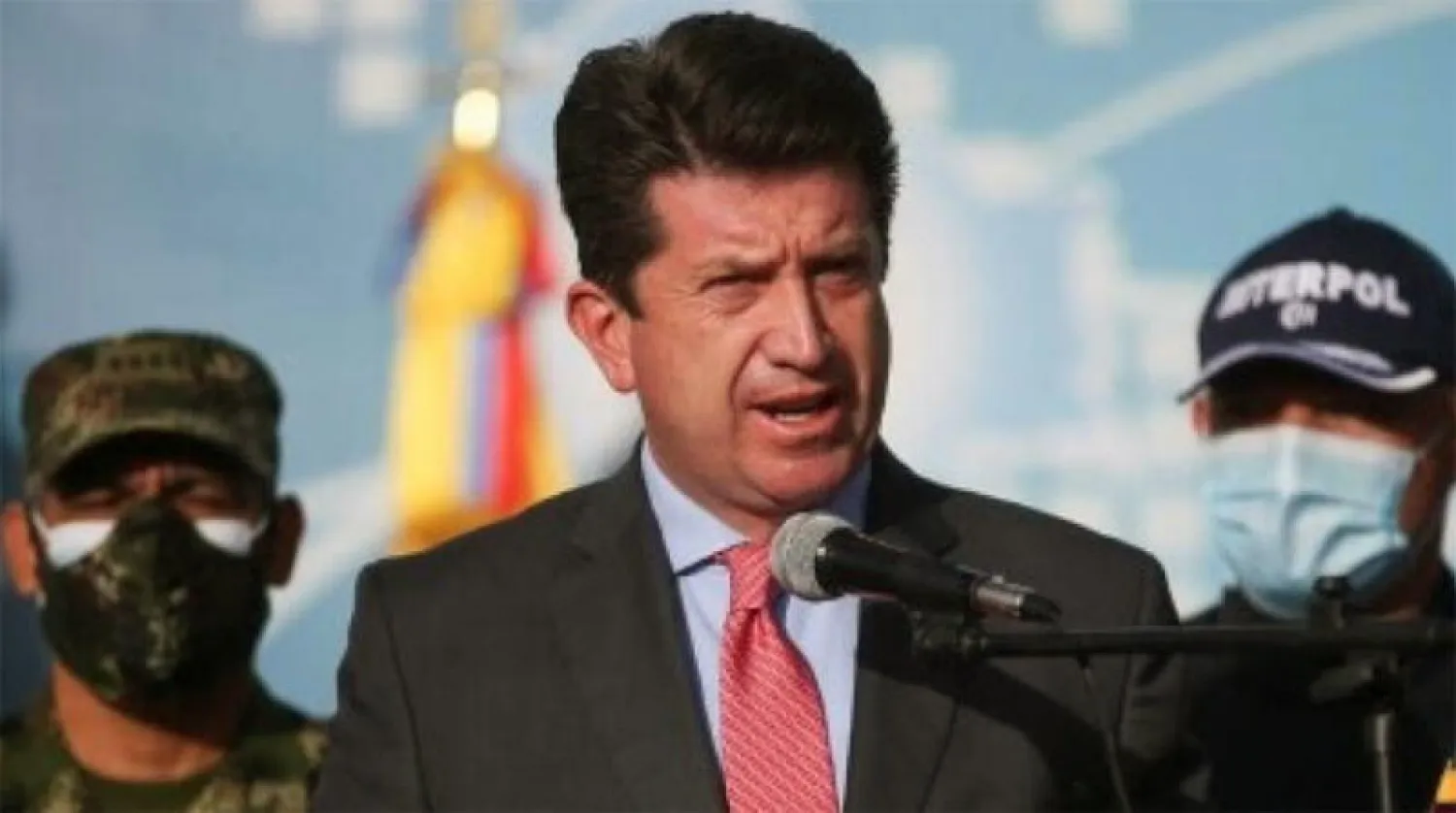 وزير الدفاع الكولومبي دييغو مولانو (رويترز)