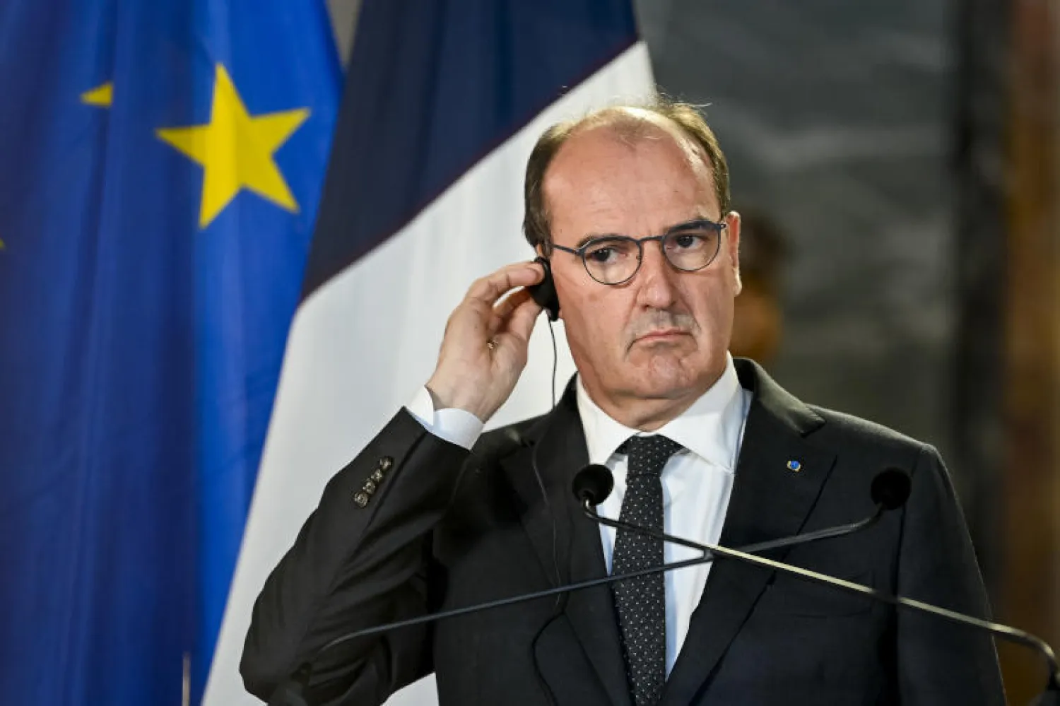 رئيس الحكومة الفرنسية جان كاستيكس (د.ب.أ)