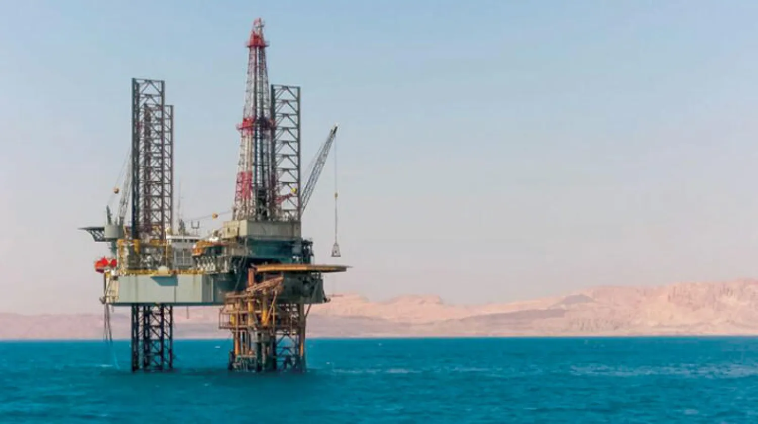 توافقت دول منتدى غاز شرق المتوسط على أن مواجهة التغير المناخي وتوفير مصادر طاقة نظيفة أصبحت ضرورة (غيتي)