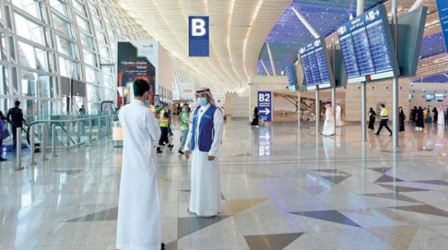 تطبيق الحجر الصحي المؤسسي لمدة 5 أيام على الفئات المستثناة من القادمين من هذه الدول السبع (الشرق الأوسط)