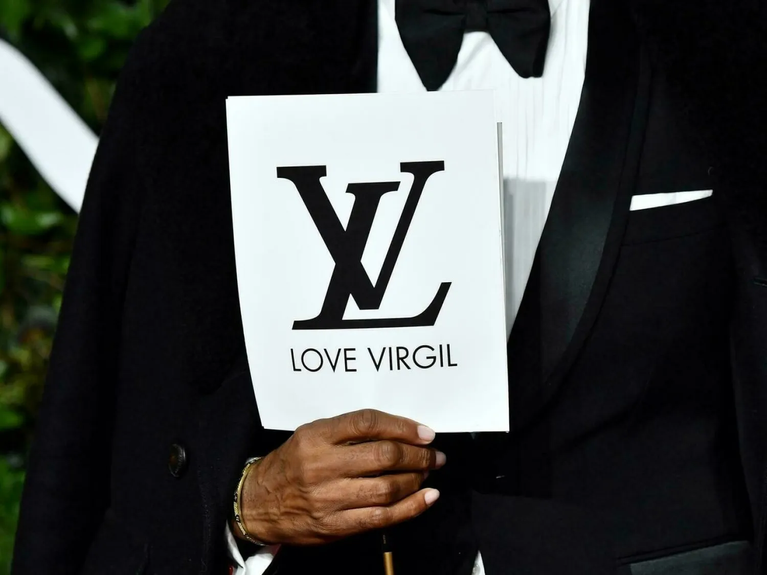 The British Fashion Council's annual awards was overshadowed by the passing of Louis Vuitton designer Virgil Abloh, who died Sunday aged 41. Ben STANSALL AFP
