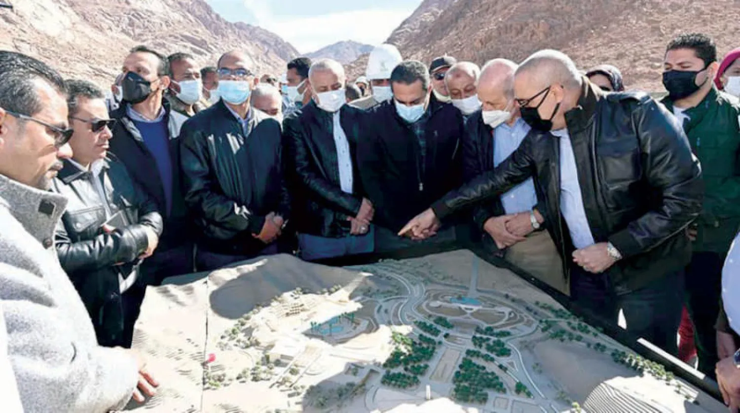  وزير الإسكان المصري يتفقد أعمال تطوير سانت كاترين (وزارة الإسكان المصرية)