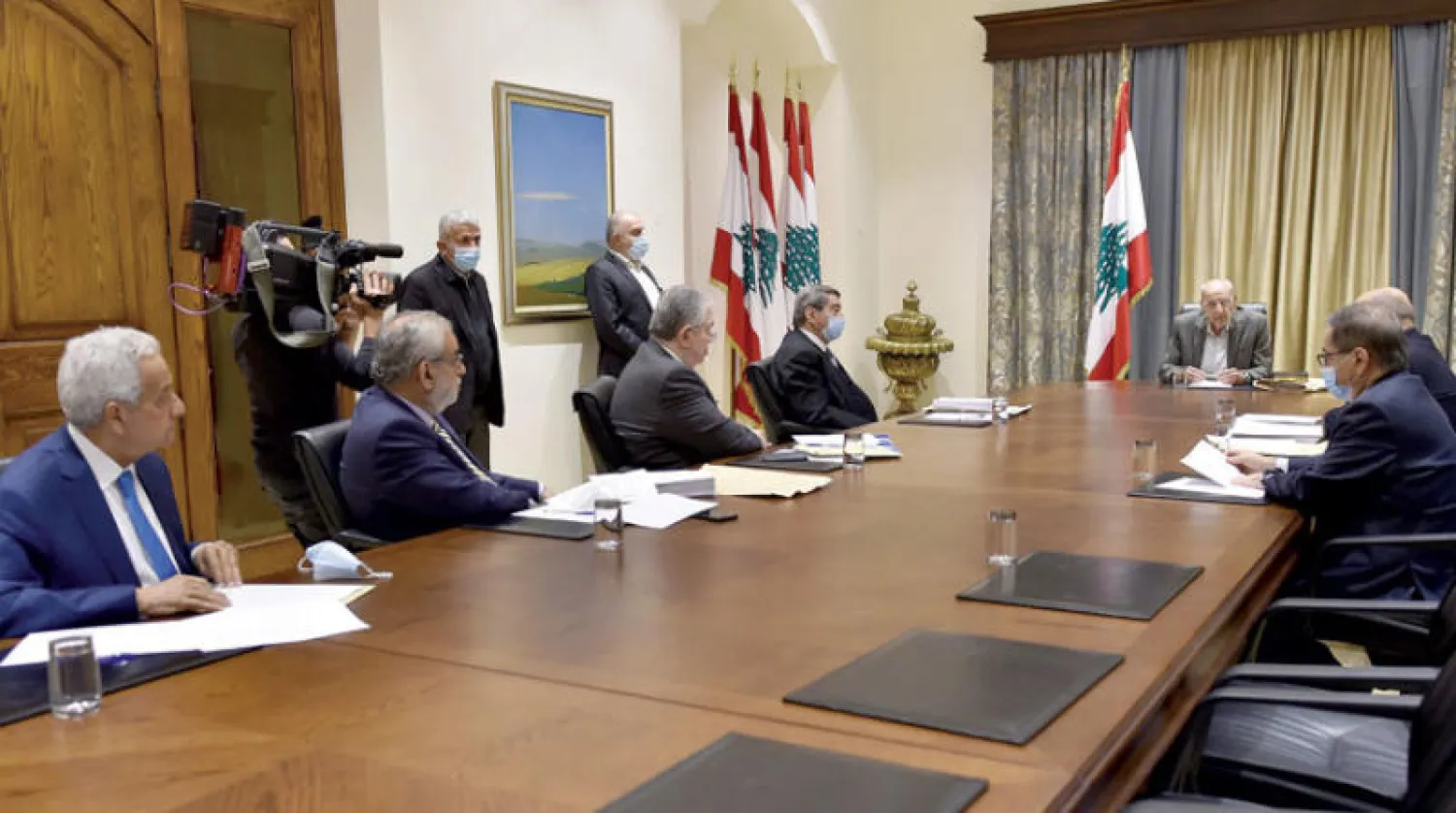 الرئيس نبيه بري مترئساً اجتماع هيئة مكتب مجلس النواب أمس (الوكالة الوطنية)