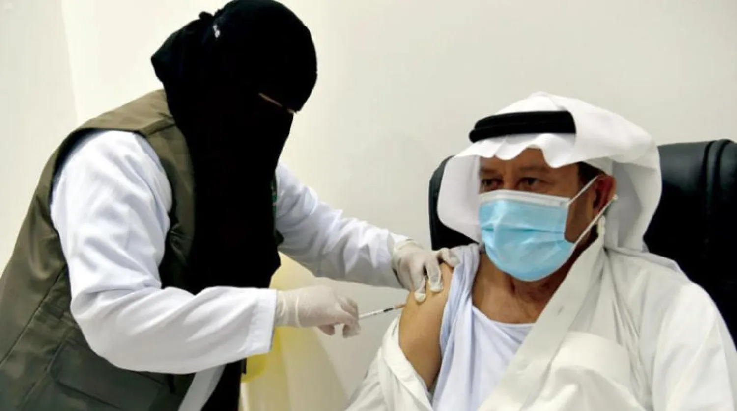 Suudi Arabistan, Kovid-19 varyantlarına karşı toplum bağışıklığını güçlendirmeye çalışıyor. (SPA)