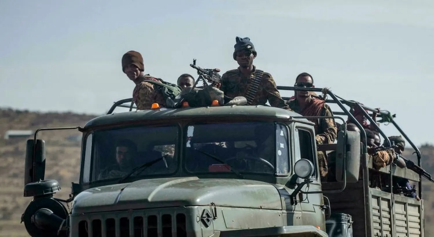 Ethiopian government soldiers on a truck on a road near Agula, north of Mekele, in Tigray, on May 8, 2021. © Ben Curtis, AP (file photo)
