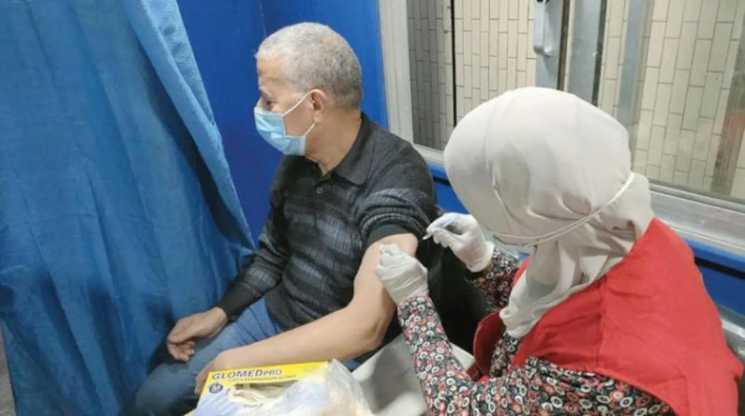 Bir metro istasyonundaki aşılama merkezi (Mısır Sağlık Bakanlığı)