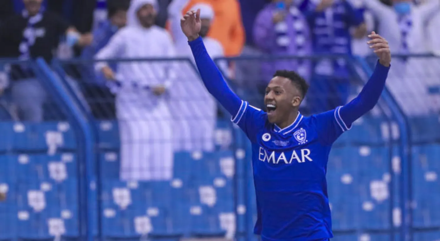 بات اللاعب ناصر الدوسري عنصراً أساسياً في قائمة فريق الهلال (تصوير: علي الظاهري)