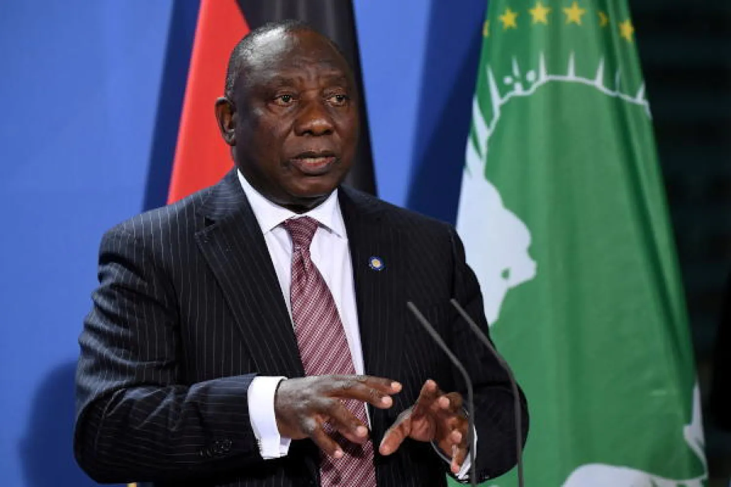رئيس جنوب أفريقيا سيريل رامابوسا (رويترز)
