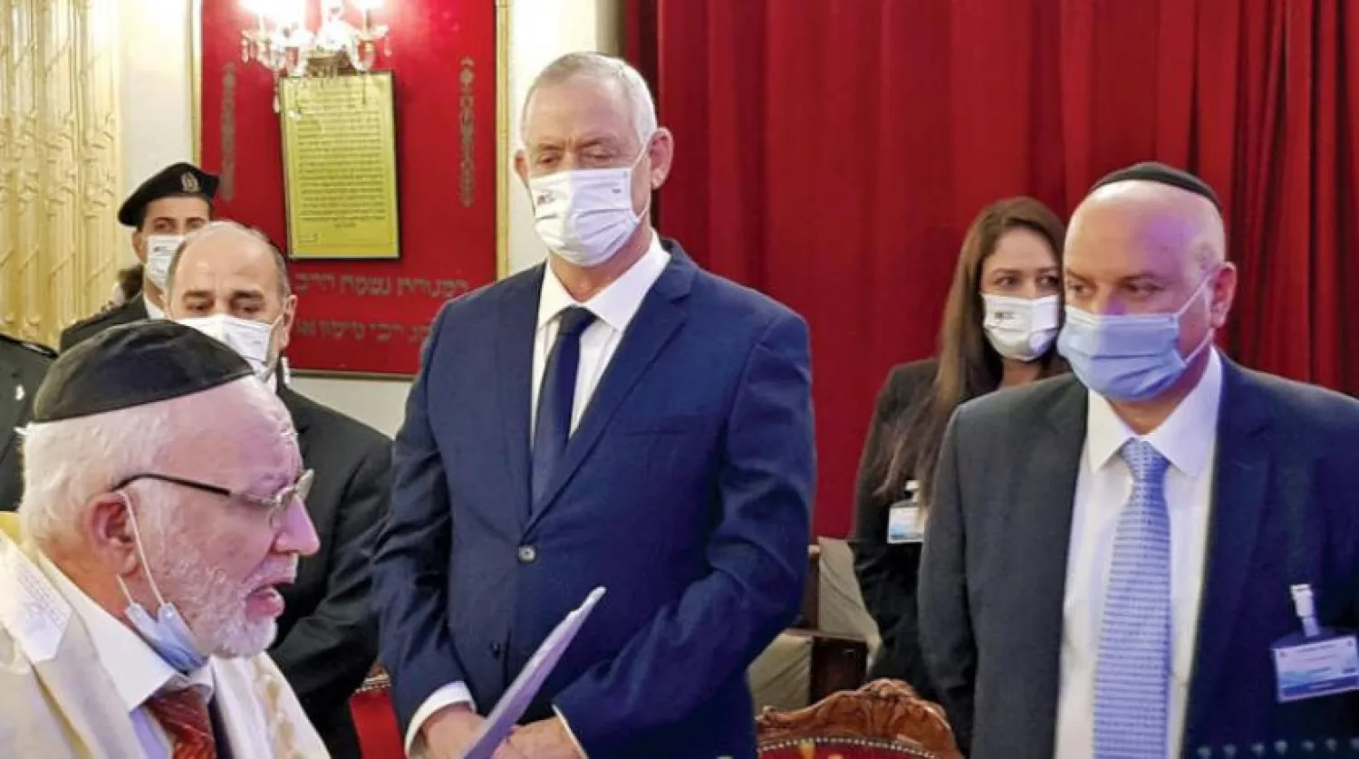 Israeli Defense Minister Beny Gantz during his visit to a synagogue in Morocco (AFP)
