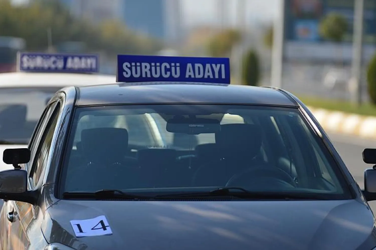 Geçmişte 15 dakika olan direksiyon sınavları 2013 yönetmeliğinden sonra ilk başta 30, ardından 35 dakikaya çıkarıldı / Fotoğraf: AA