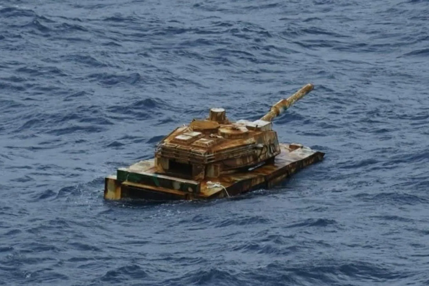 Endonezya donanmasının tanka dair çalışmalar yürüttüğü ve olayla ilgili kesin açıklamaların bu çalışmalardan sonra yapılacağı belirtildi (Twitter/@Harian_Jogja)