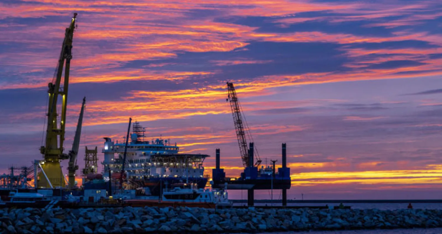 أشارت تقارير إلى أن 10 ناقلات غاز طبيعي مسال على الأقل تبحر حالياً من أميركا إلى أوروبا (أ.ب)