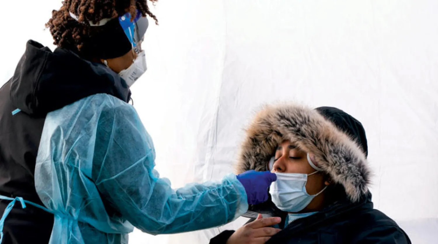 مركز فحص «كورونا» قرب البيت الأبيض في واشنطن (أ.ب)